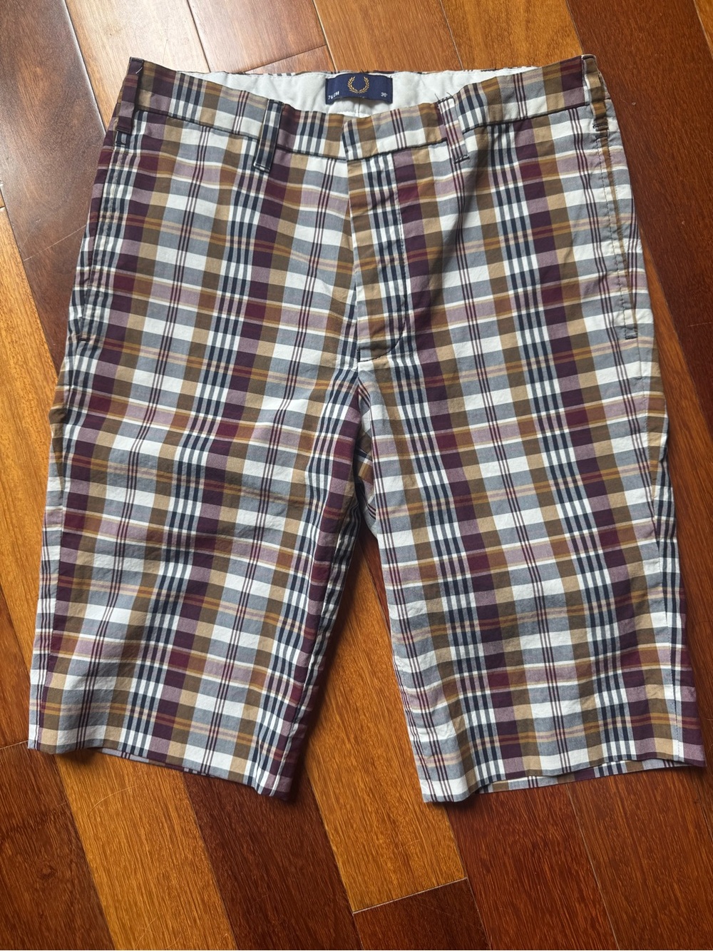 Fred Perry Shorts 11” Mens 30 Tartan Plaid Flat Front Chino Golf Preppy Shorts